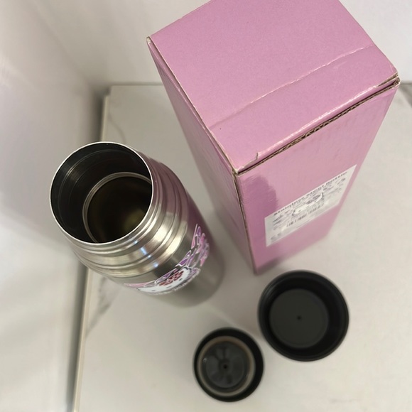 SANRIO Hello Kitty Stainless Steel Tumbler 17oz Collectible Thermos - Picture 5 of 13